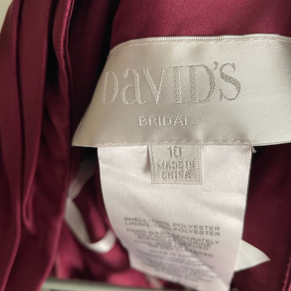 David’s Bridal Bridesmaid Gown - Picture 4 of 5